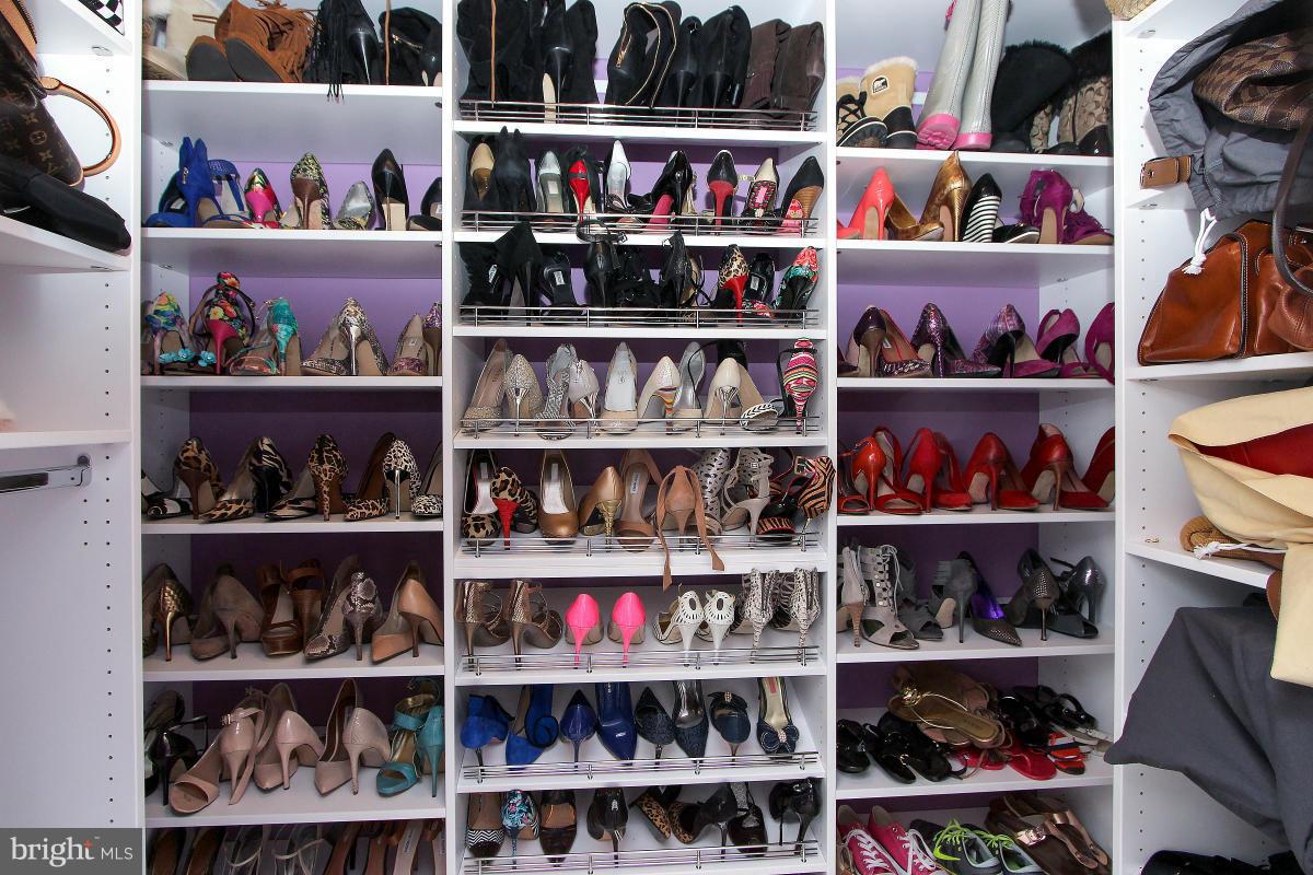 FAIRWOOD - Residential