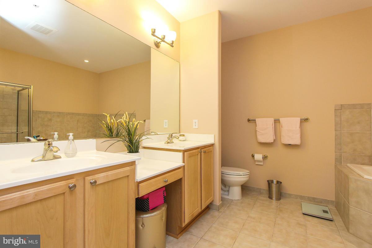 FAIRWOOD - Residential