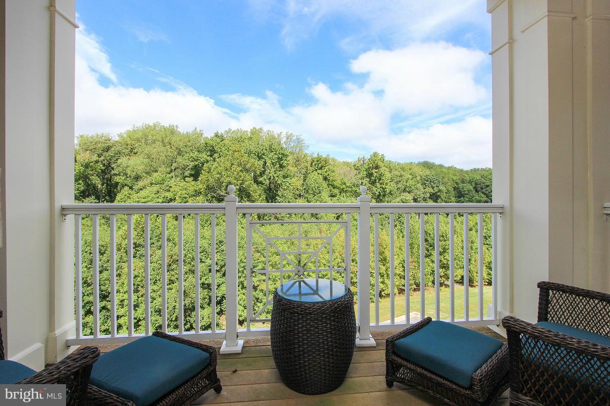 FAIRWOOD - Residential