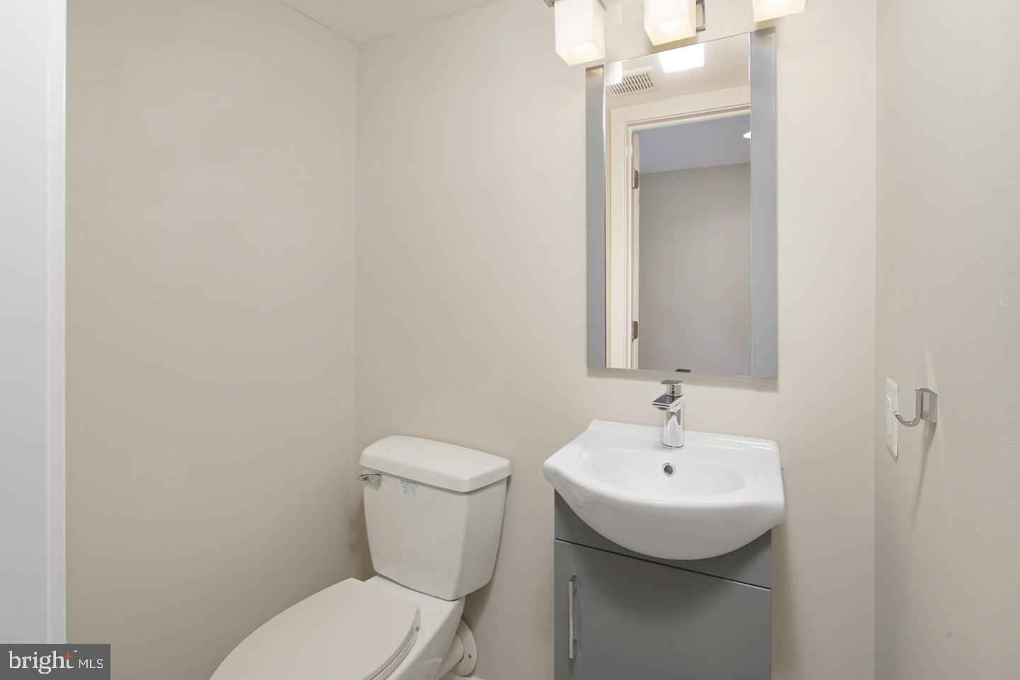 OLDE KENSINGTON - Residential