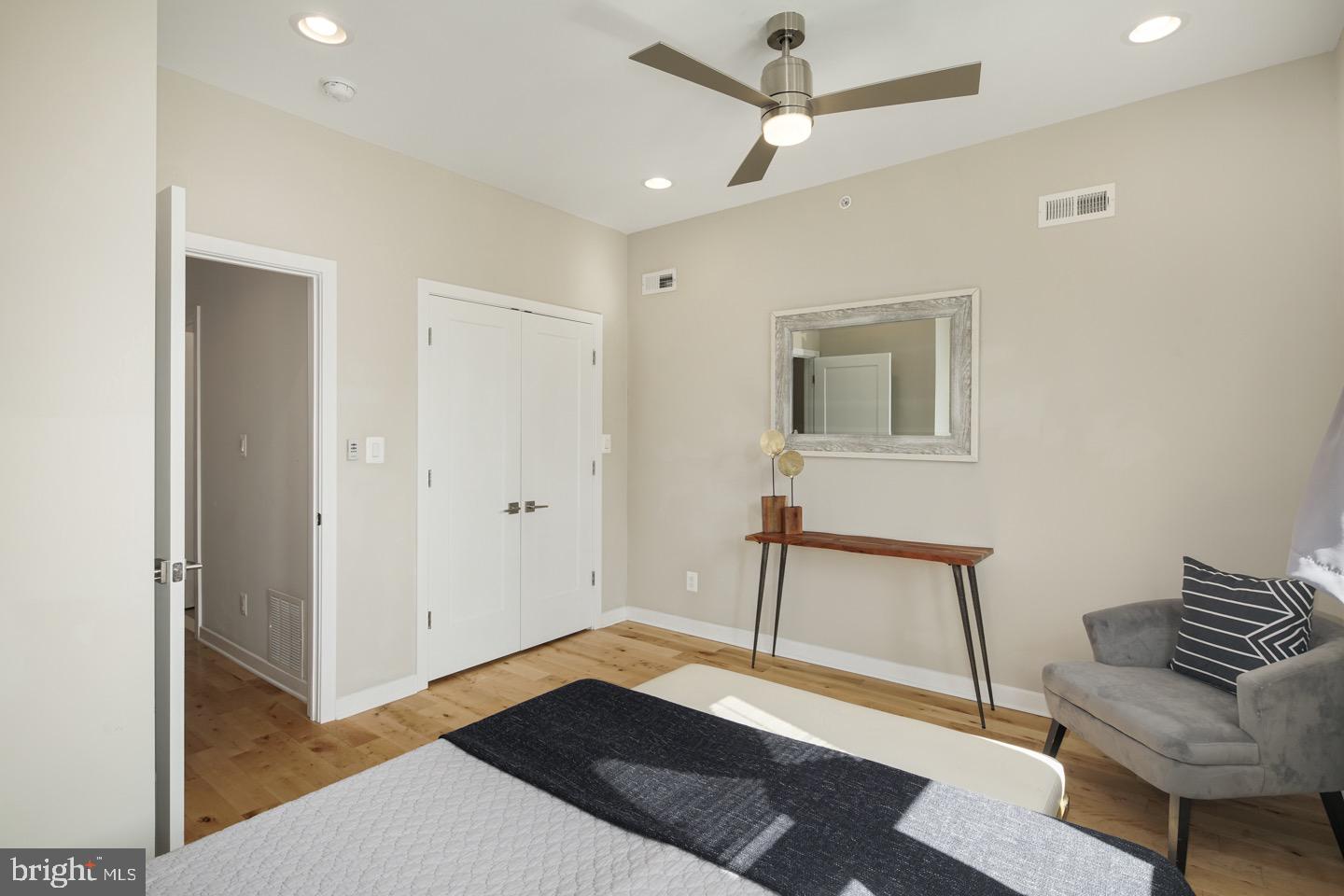 OLDE KENSINGTON - Residential