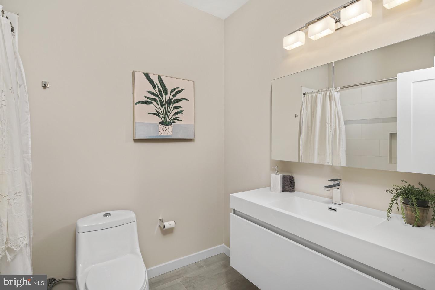 OLDE KENSINGTON - Residential