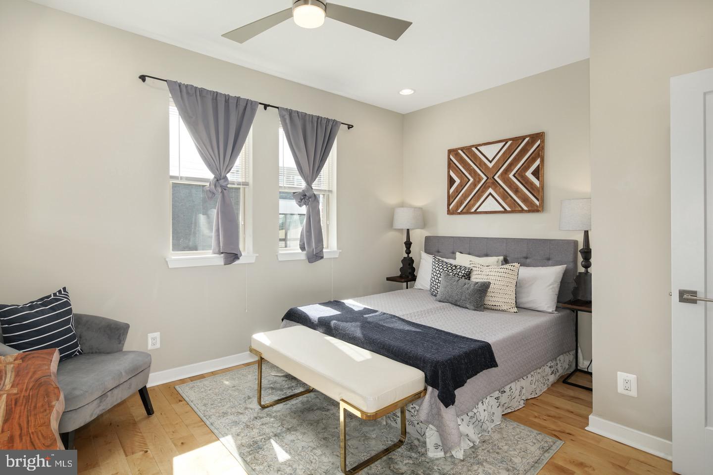 OLDE KENSINGTON - Residential