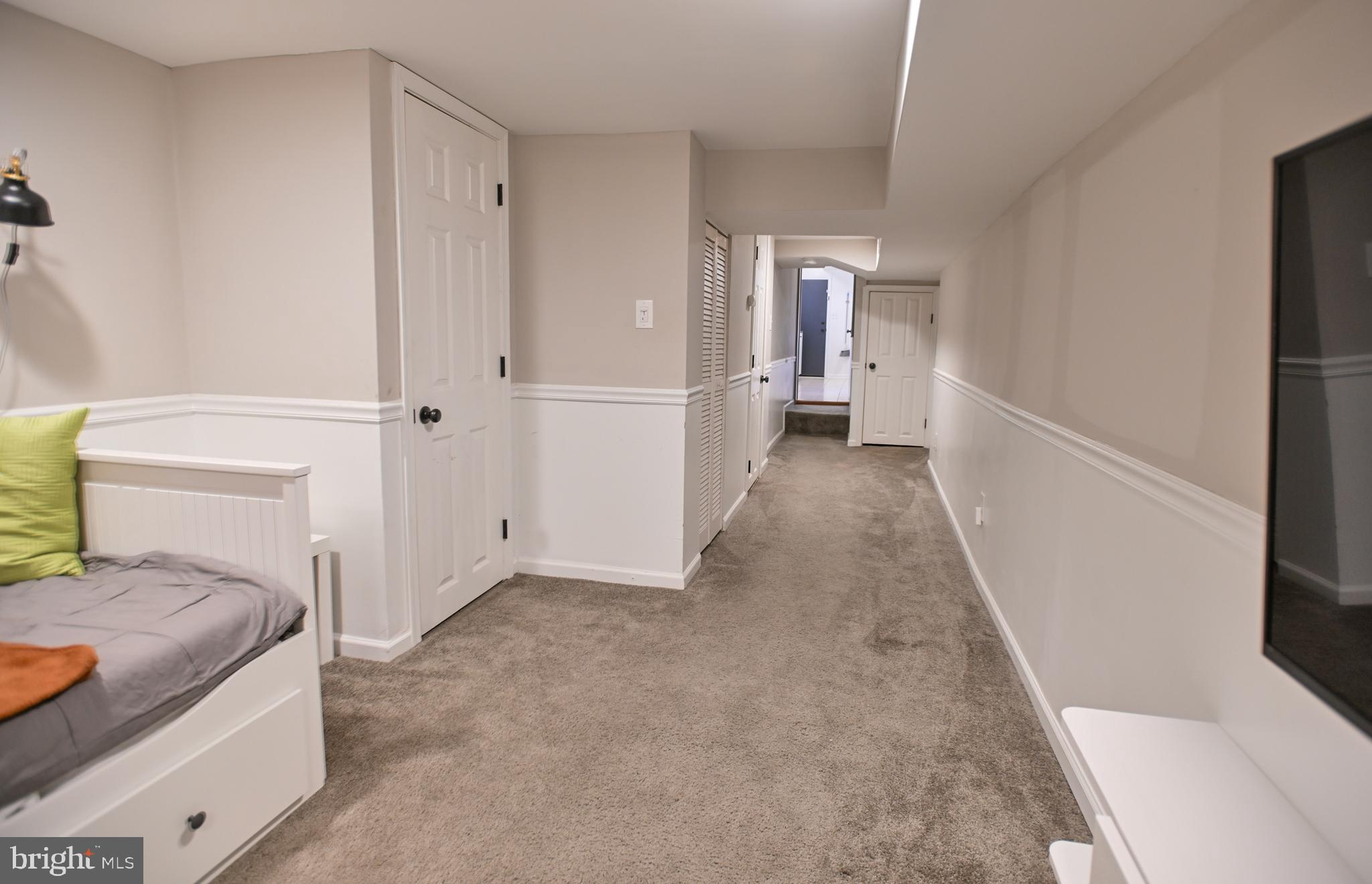 BUTCHERS HILL - Residential