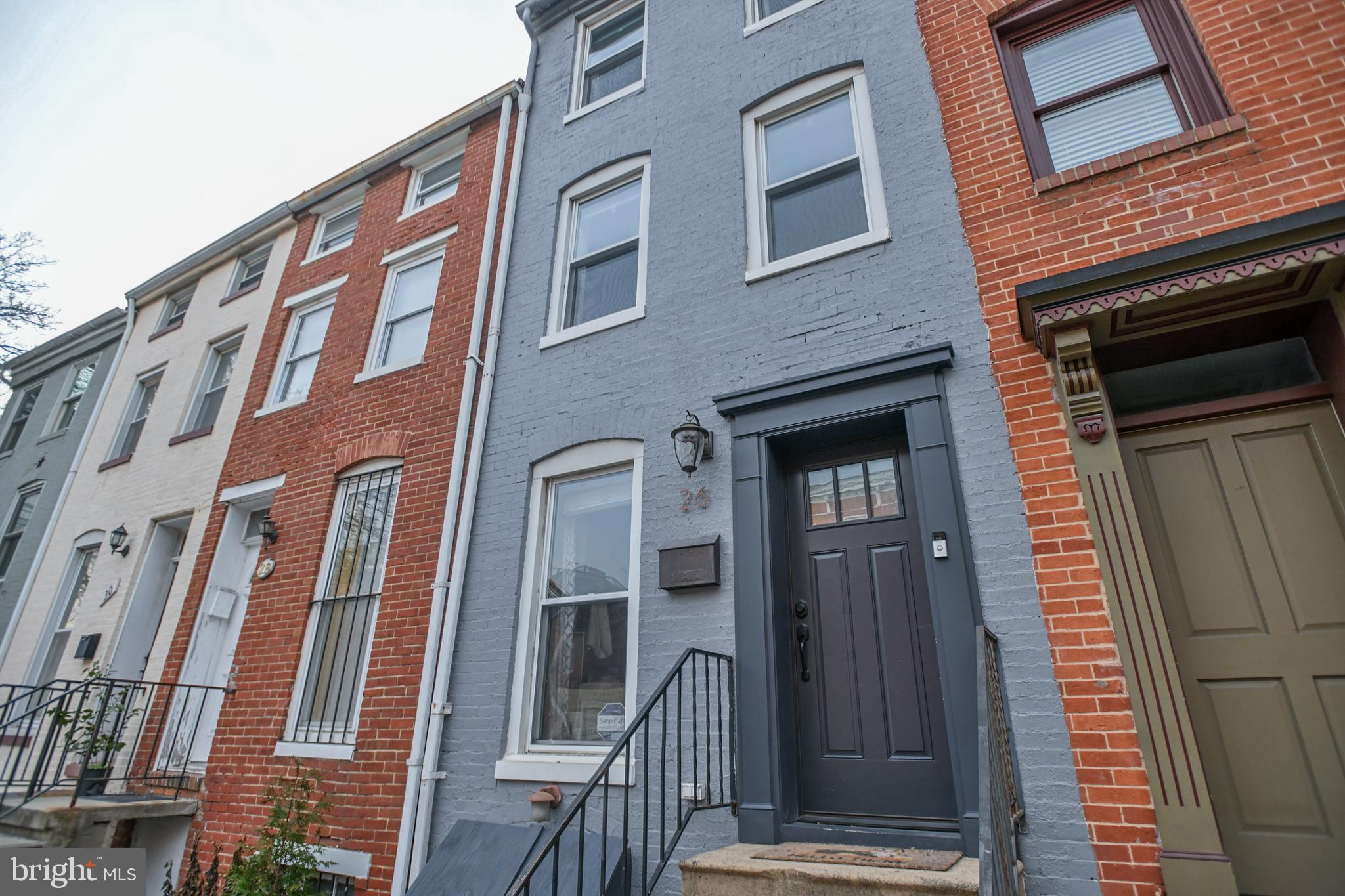 BUTCHERS HILL - Residential