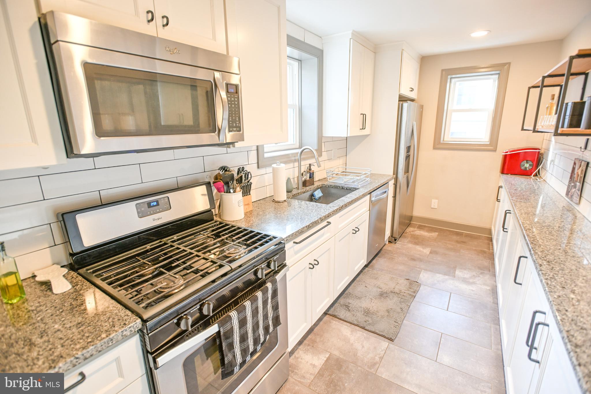 BUTCHERS HILL - Residential