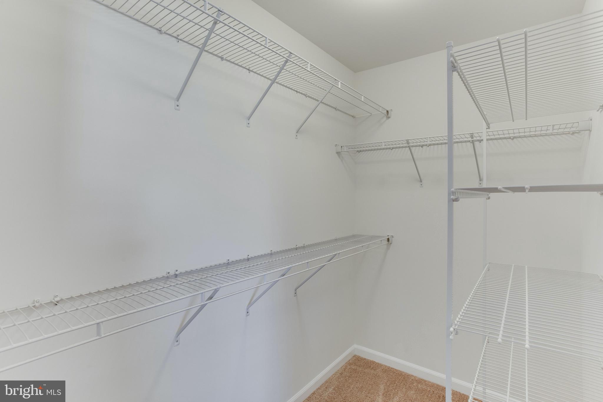 ST CHARLES SUB - FIELDSIDE - Residential Lease