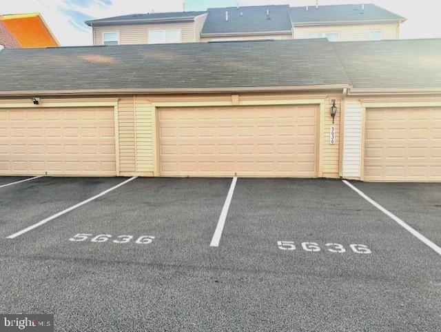 ST CHARLES SUB - FIELDSIDE - Residential Lease