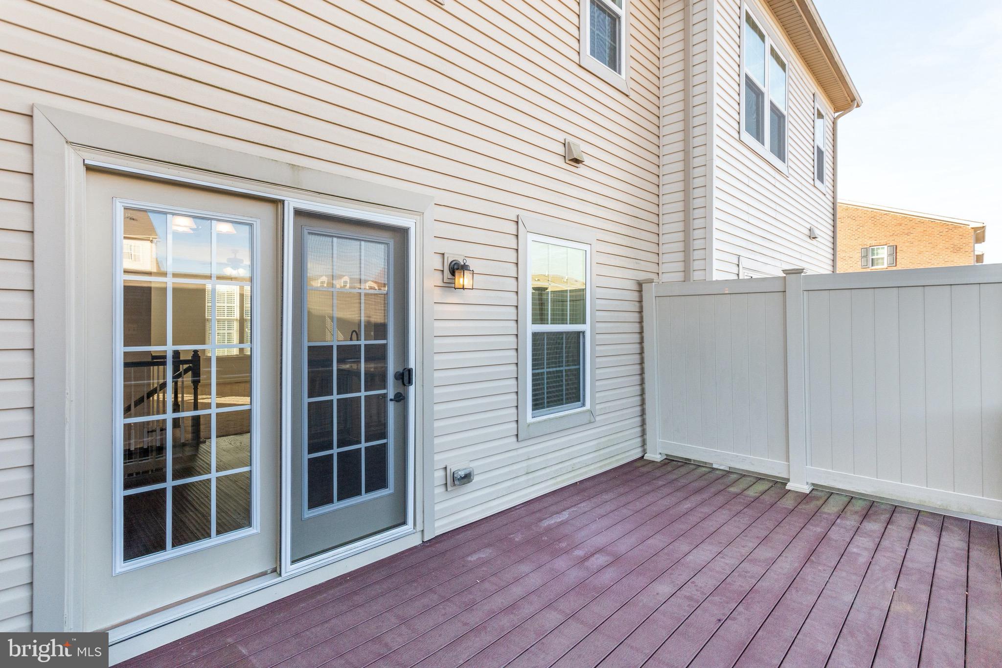 ST CHARLES SUB - FIELDSIDE - Residential Lease