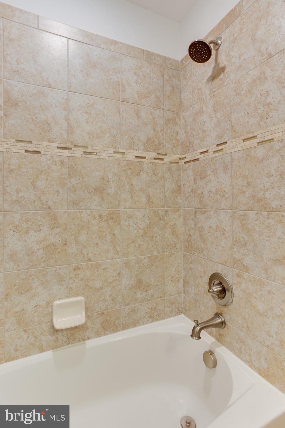 ST CHARLES SUB - FIELDSIDE - Residential Lease