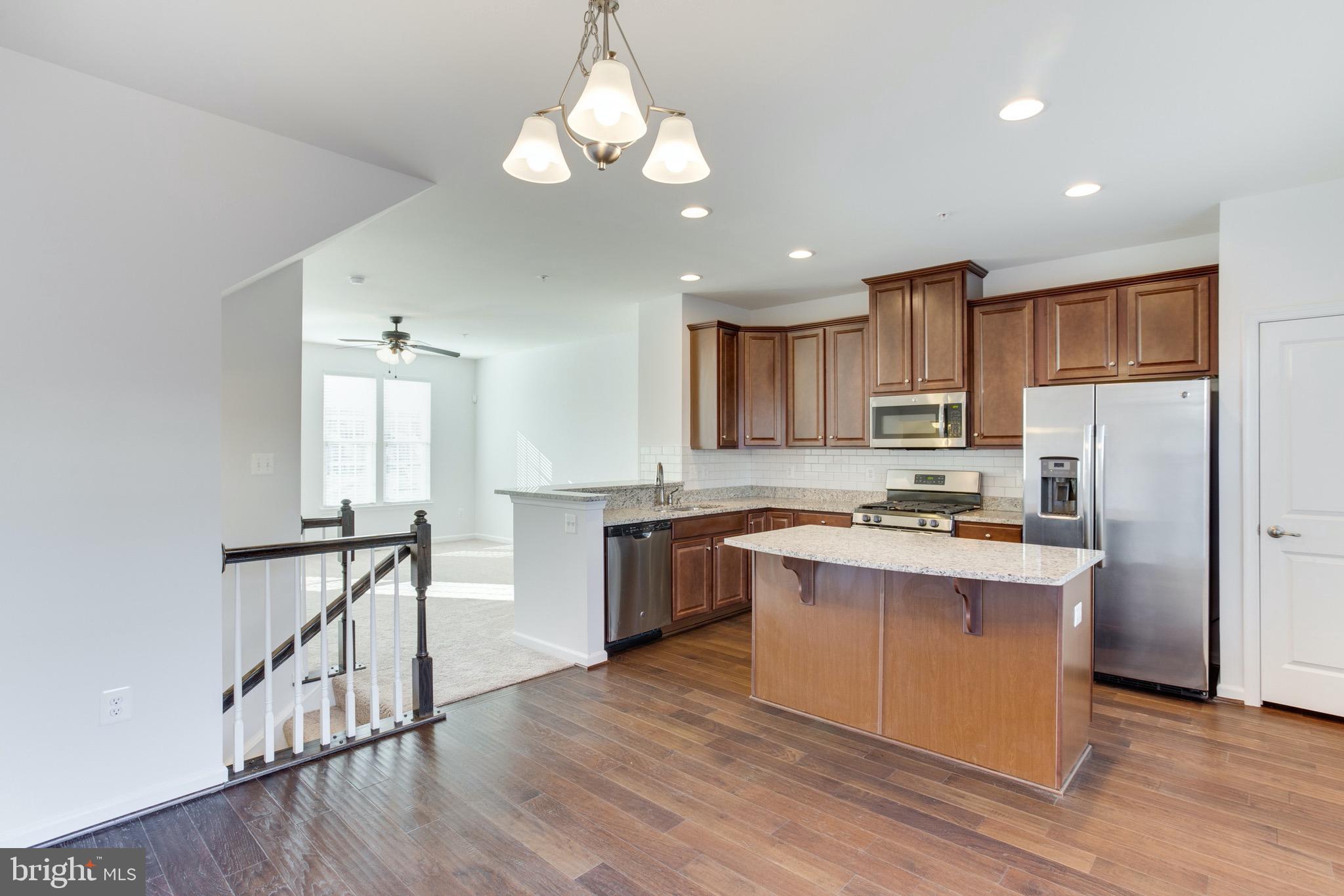 ST CHARLES SUB - FIELDSIDE - Residential Lease