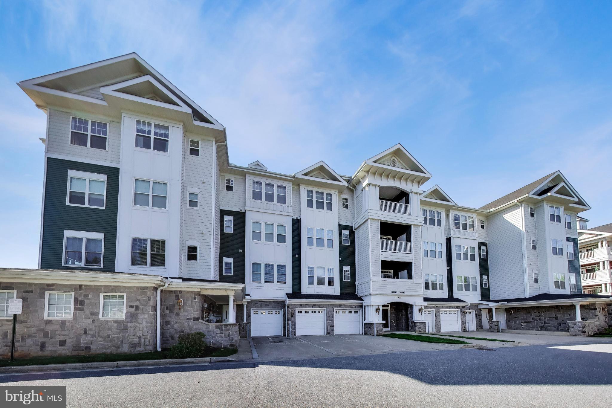 13901 BELLE CHASSE BOULEVARD 215