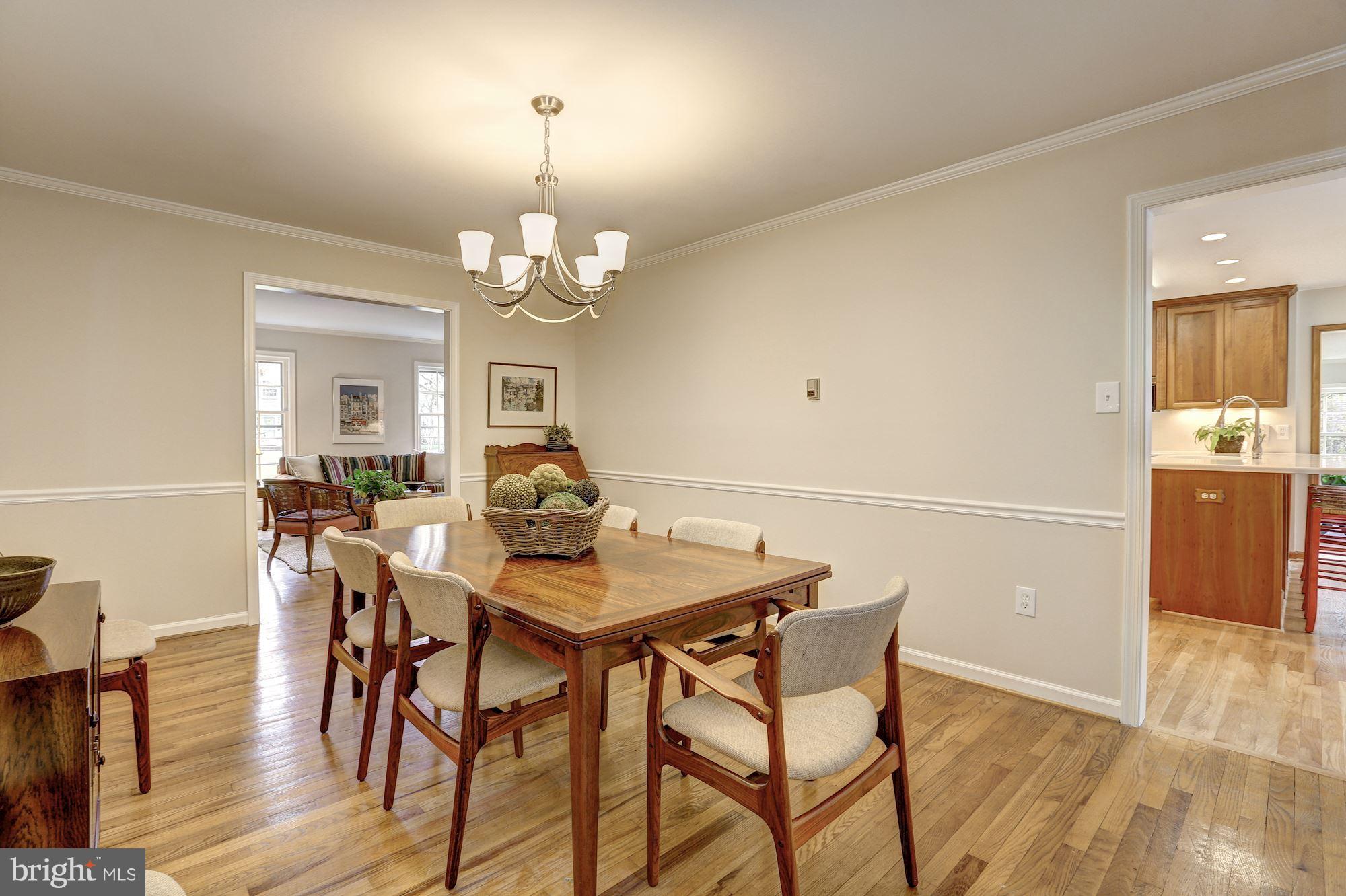 GLEN OAKS - Residential