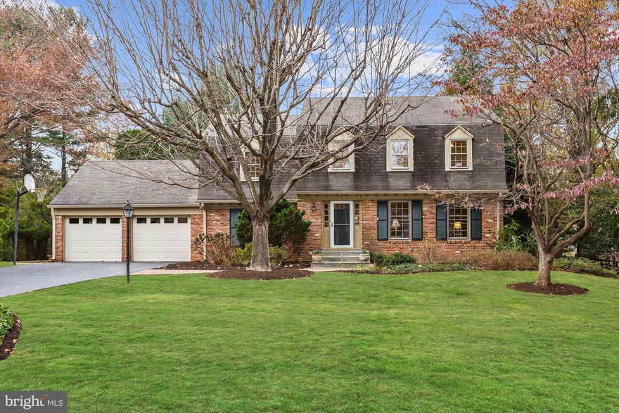 Incredible Opportunity and Great Value!  Light-filled, EXPANDED and beautifully renovated Colonial on a quiet CUL-DE-SAC street in popular COUNTRY PLACE. 4 Bedrooms and 4.5 Baths with a 2-story addition, 2-Car Garage and HEATED IN-GROUND POOL. Idyllic SCREENED PORCH overlooking private yard and pool with safety fence and pool shed. Approximately 4,000 SF of finished living space.