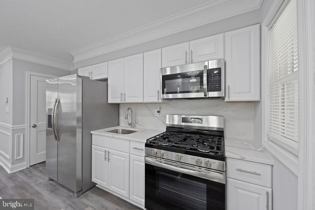 PARK HEIGHTS - Residential