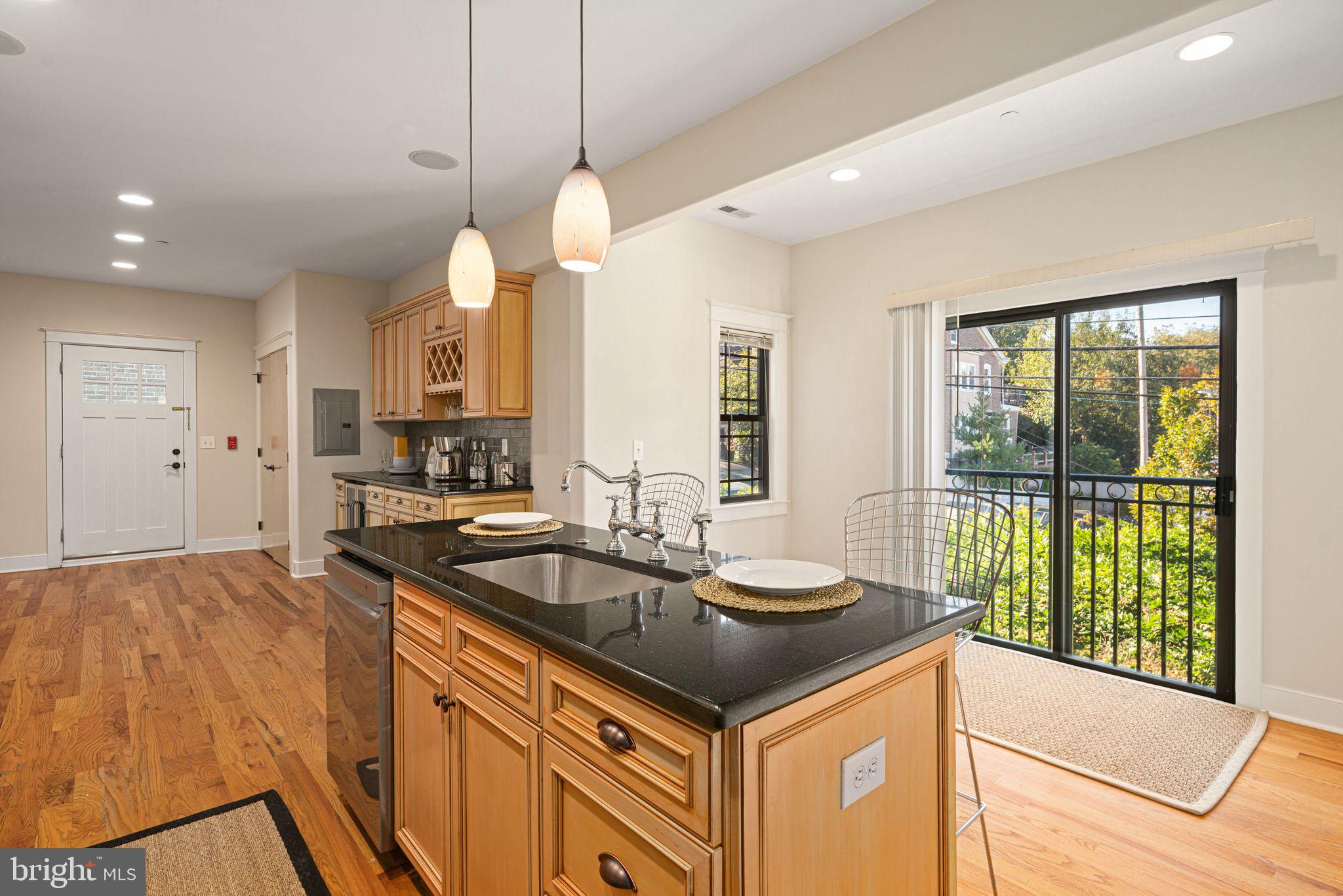 MANAYUNK - Residential