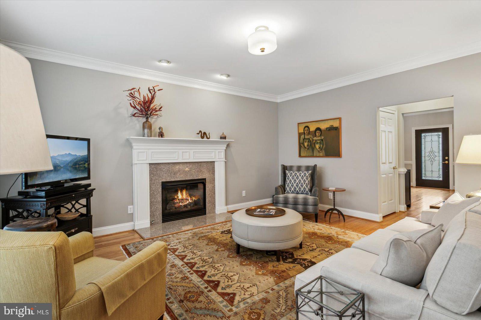 STONEHOUSE - Residential