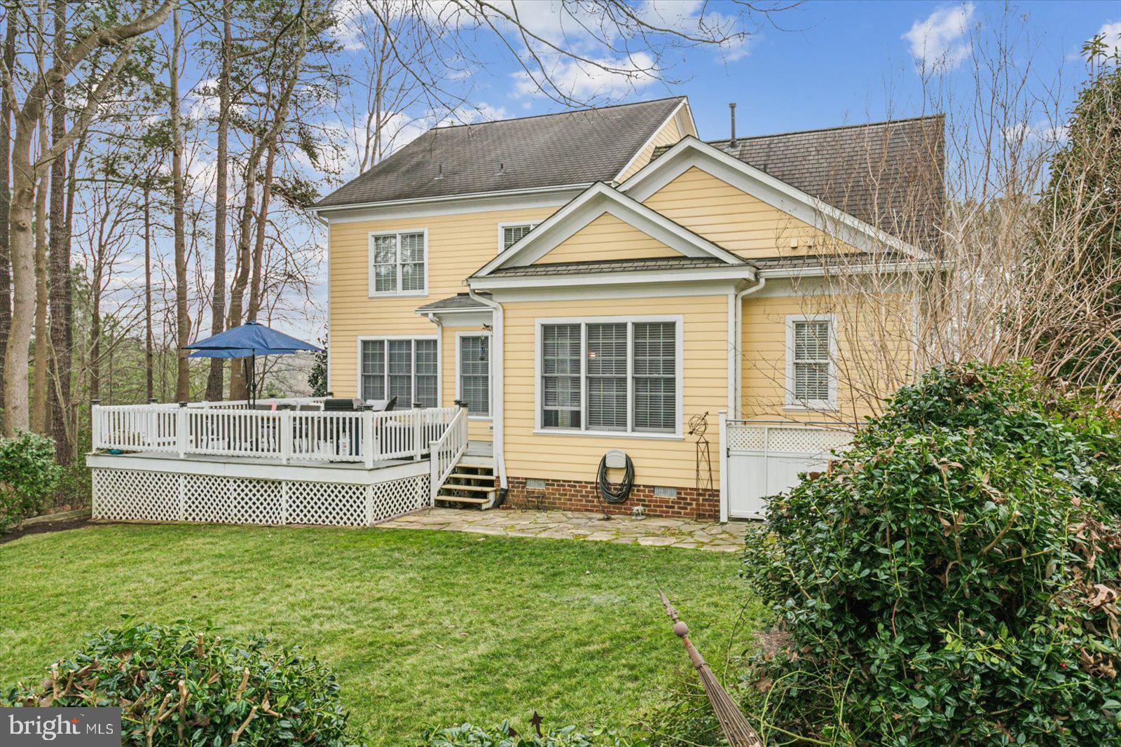 STONEHOUSE - Residential