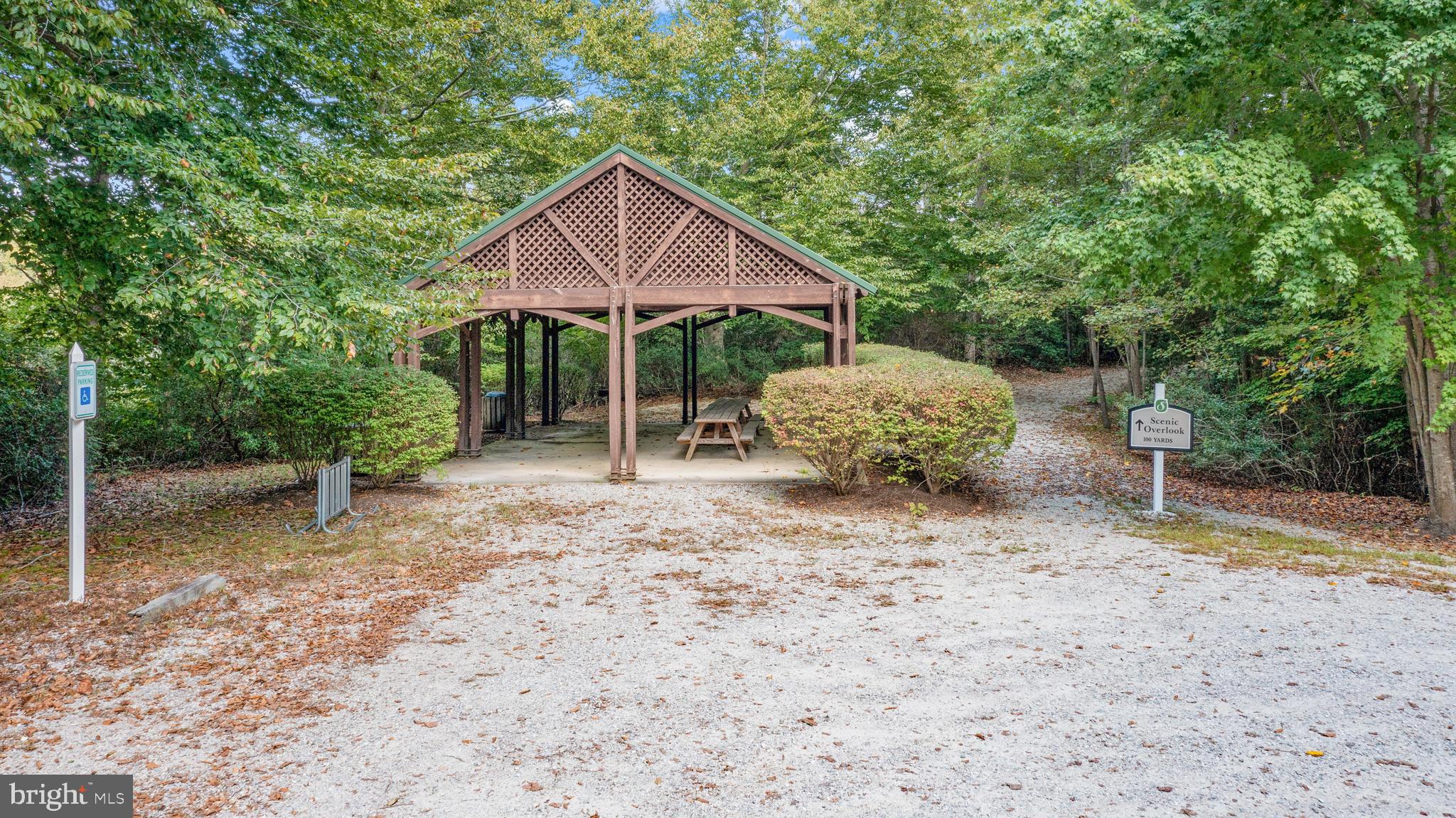 STONEHOUSE - Residential