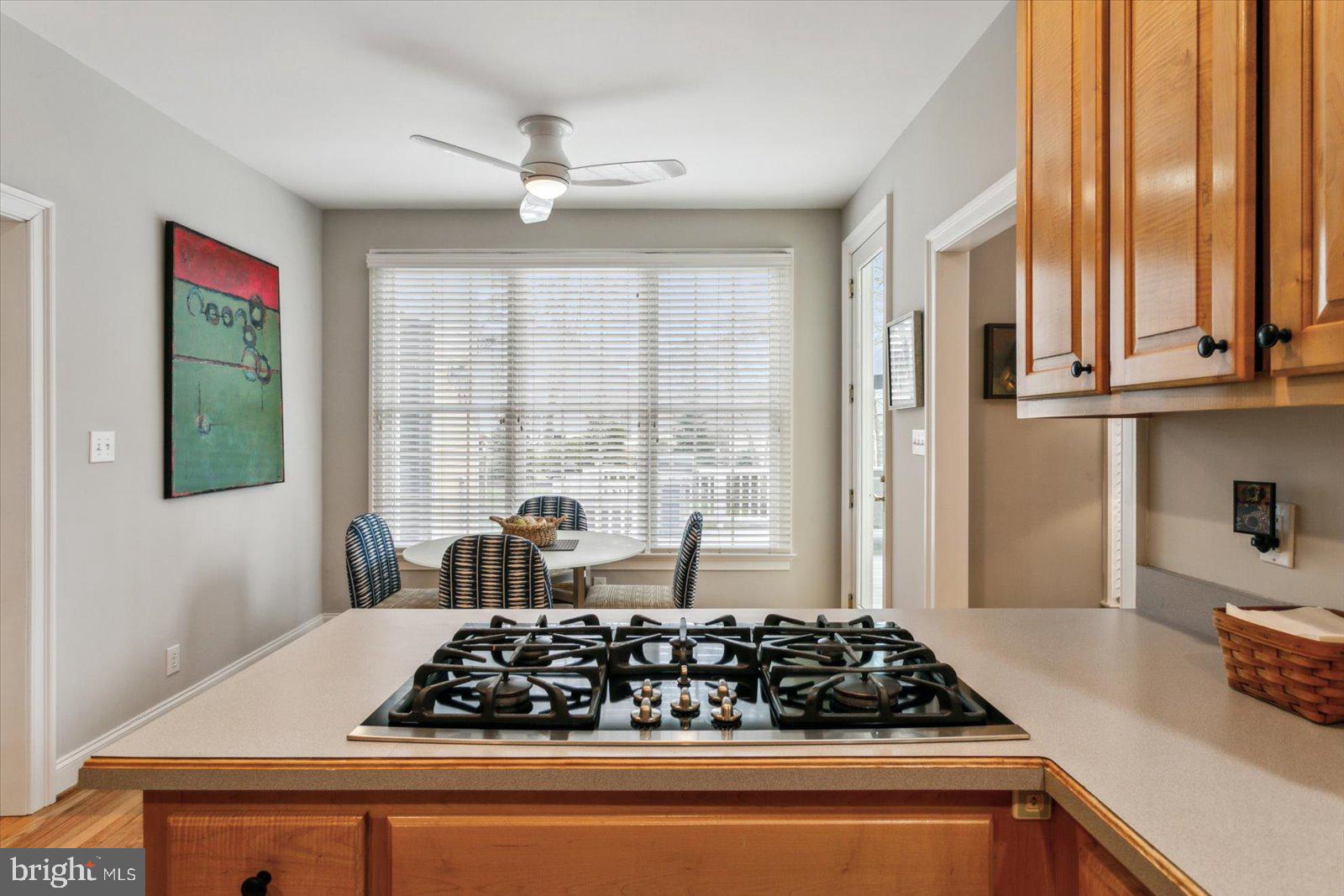 STONEHOUSE - Residential