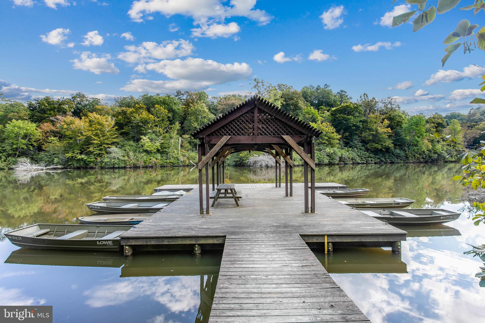 STONEHOUSE - Residential