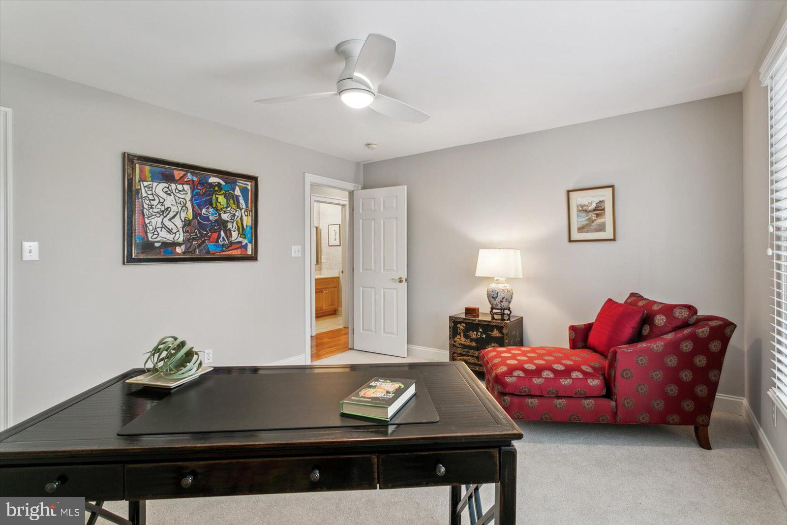 STONEHOUSE - Residential