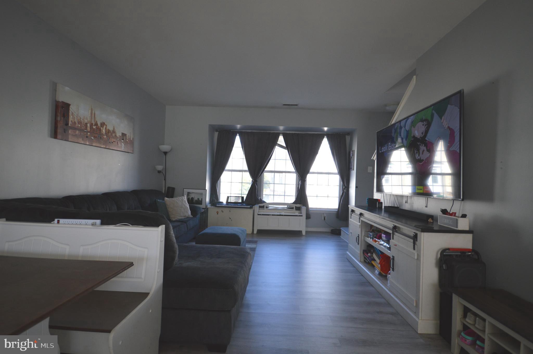 PARKSIDE AT DULLES - Residential