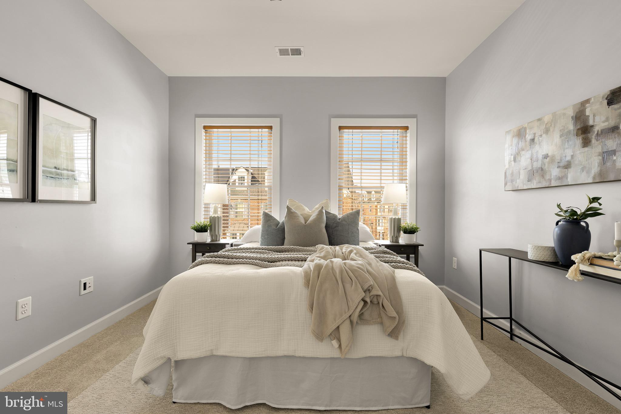 GREENBELT STATION - Residential