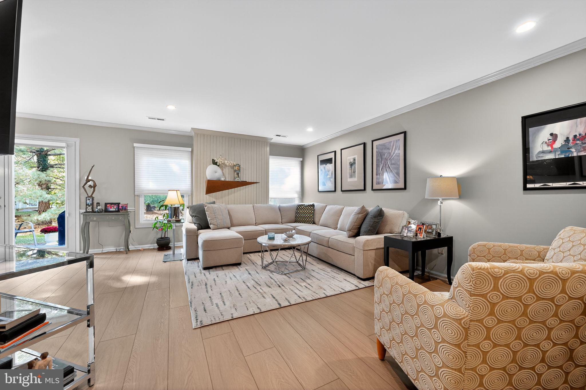 NEWTOWN GATE - Residential