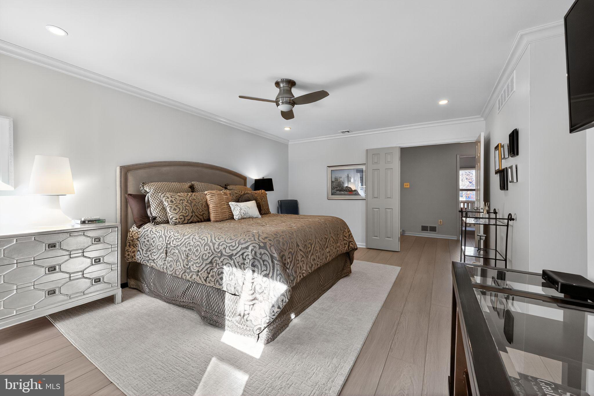 NEWTOWN GATE - Residential