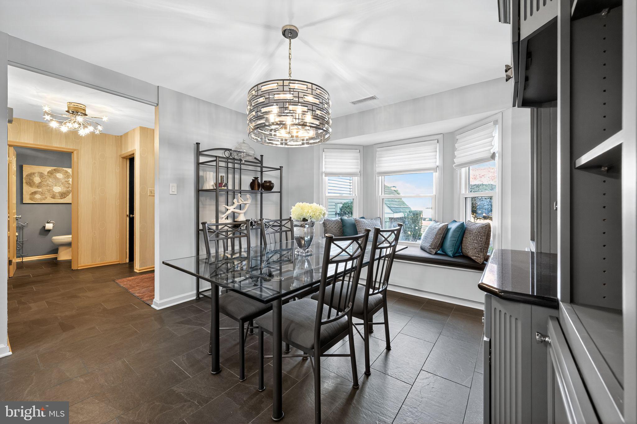 NEWTOWN GATE - Residential