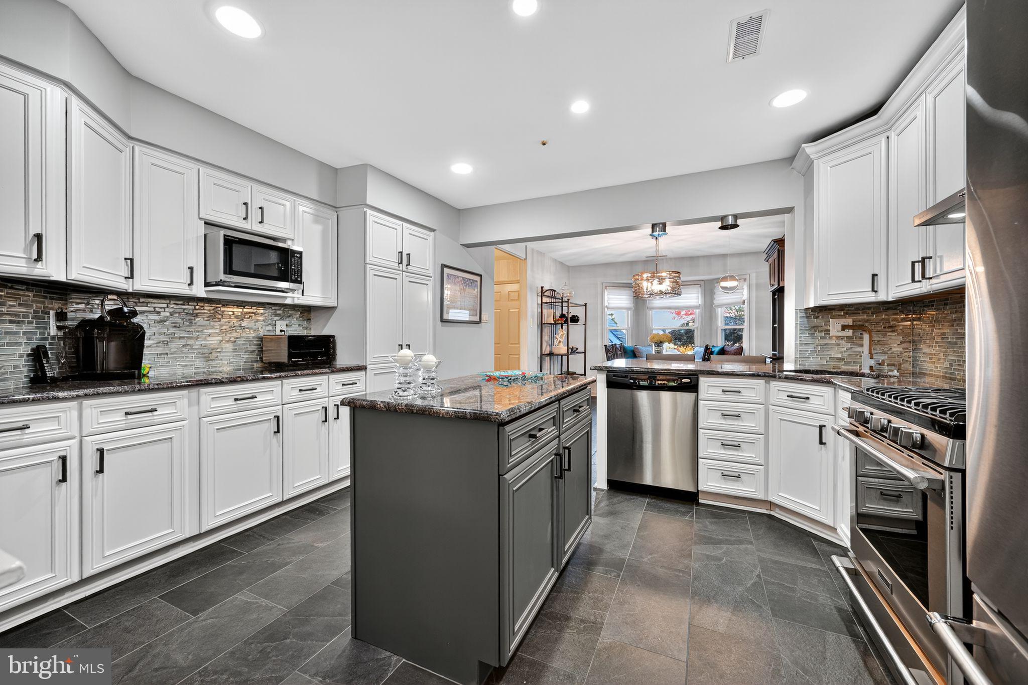 NEWTOWN GATE - Residential