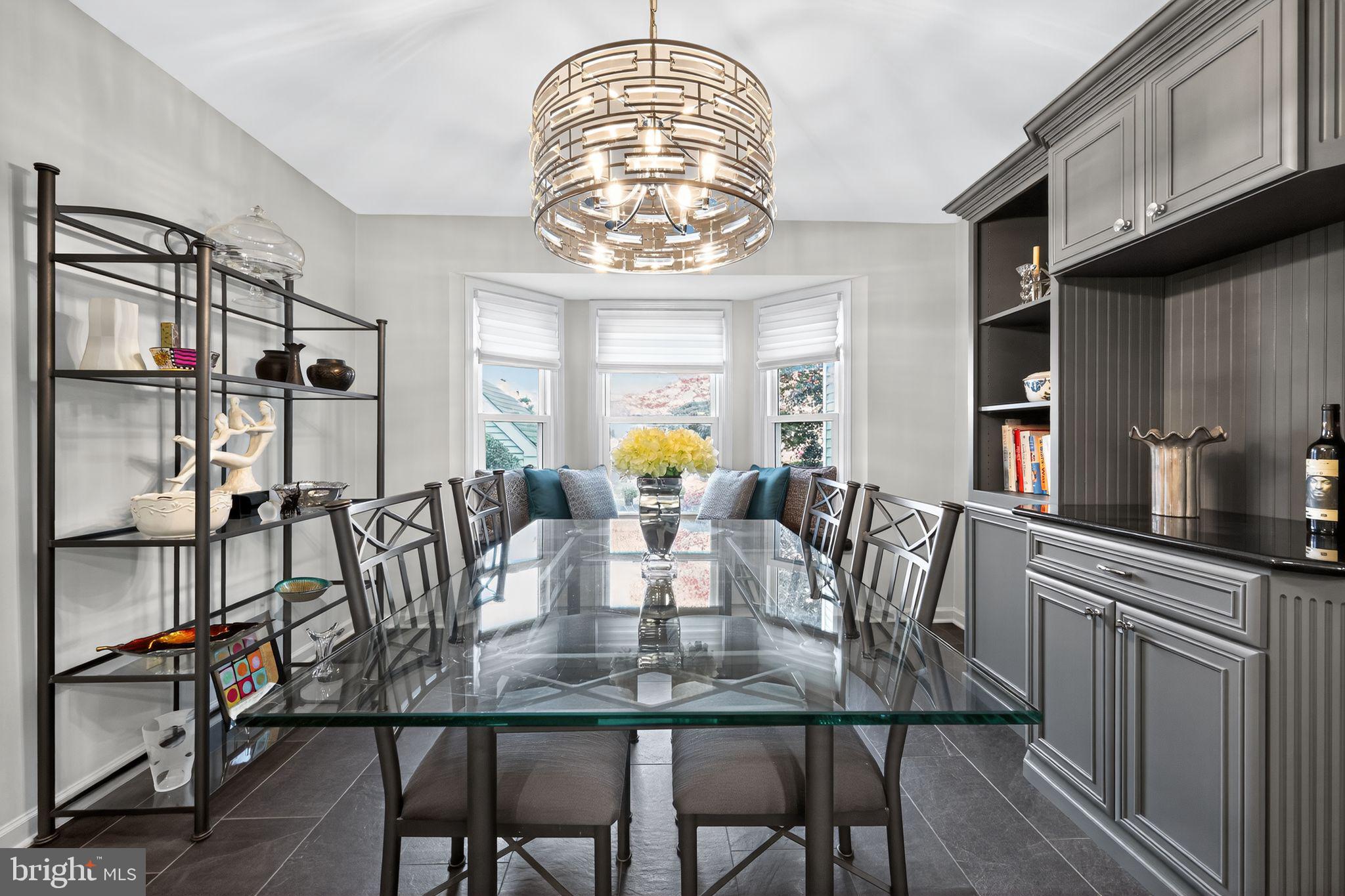 NEWTOWN GATE - Residential