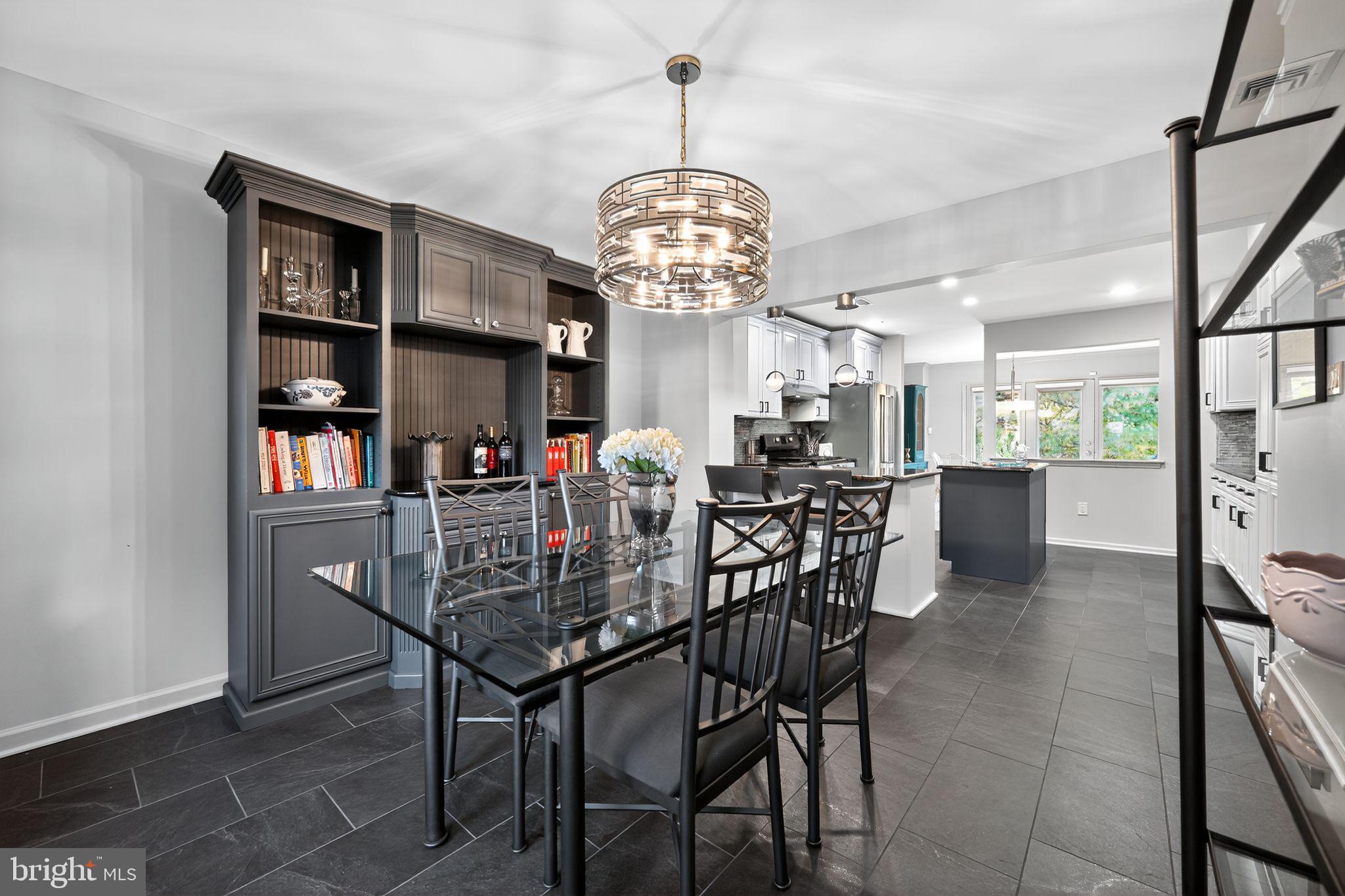 NEWTOWN GATE - Residential