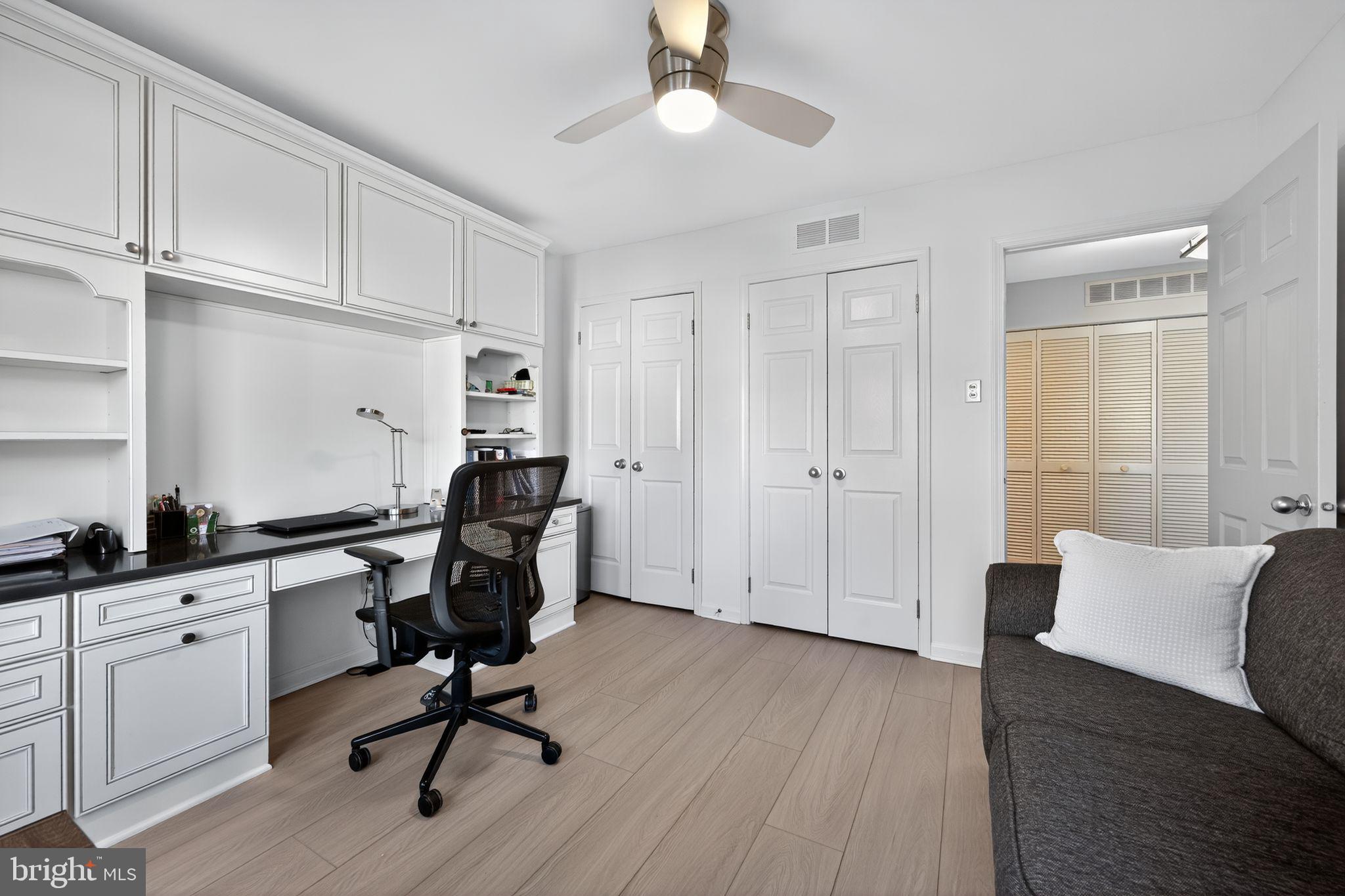 NEWTOWN GATE - Residential