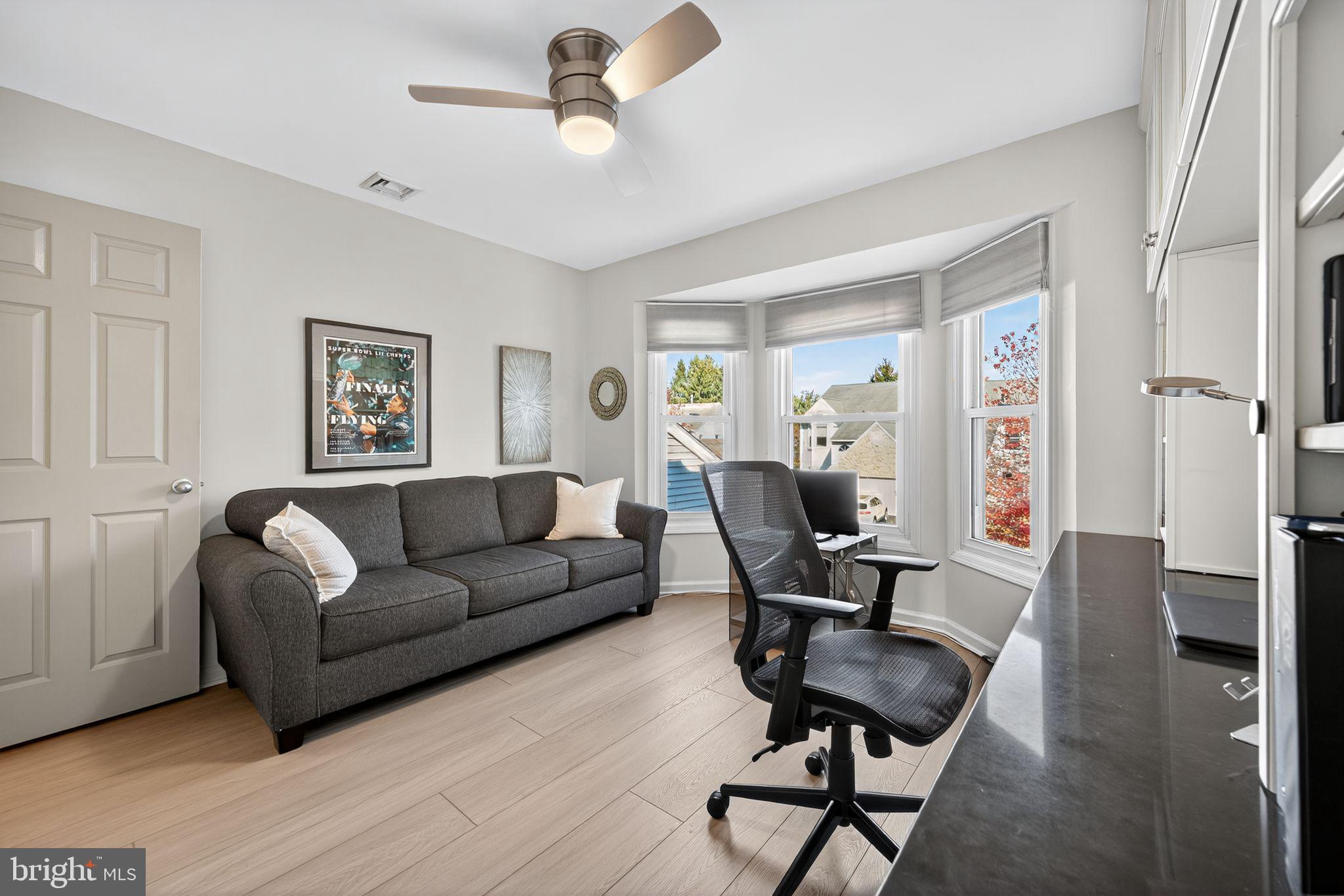 NEWTOWN GATE - Residential