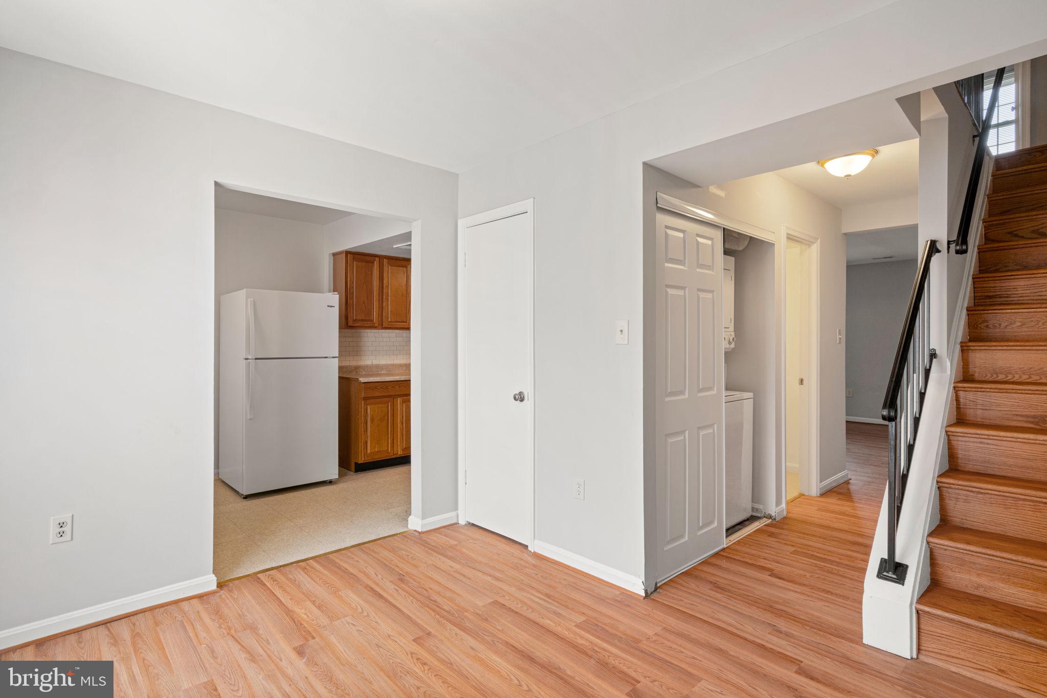 WILLIAMSTOWN - Residential