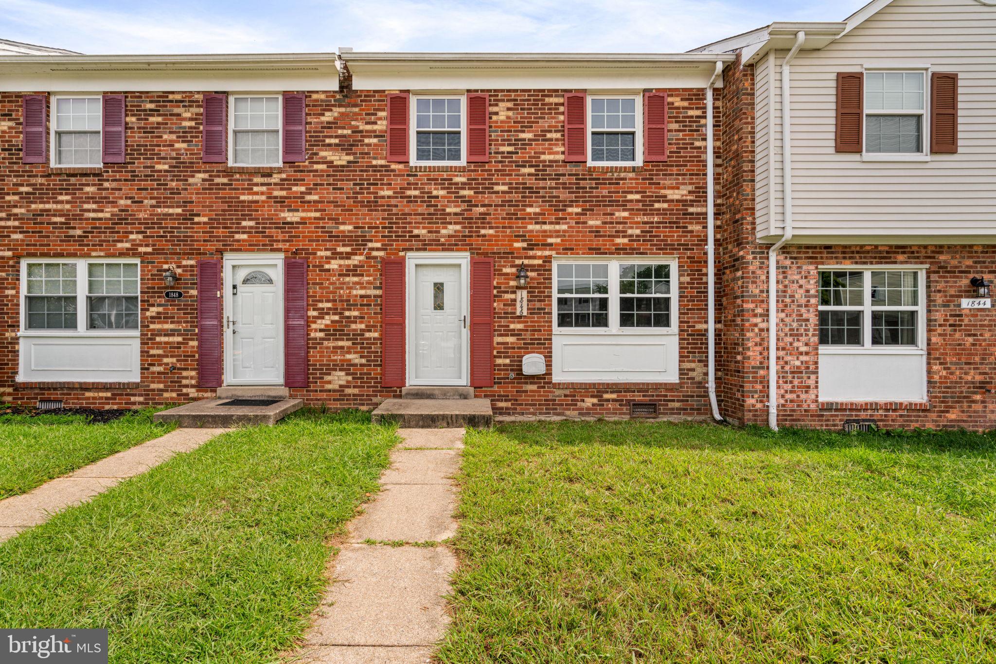 WILLIAMSTOWN - Residential