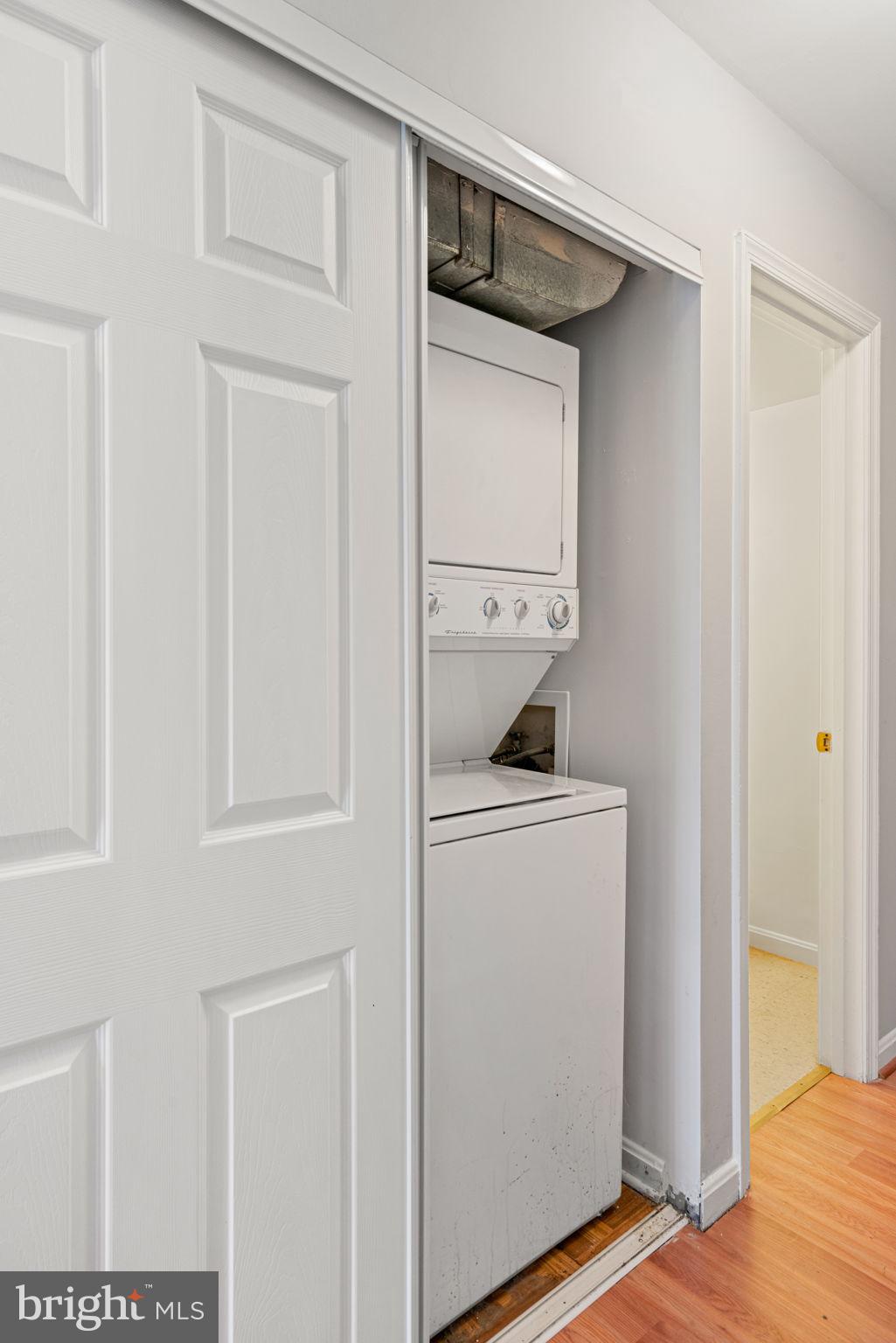 WILLIAMSTOWN - Residential