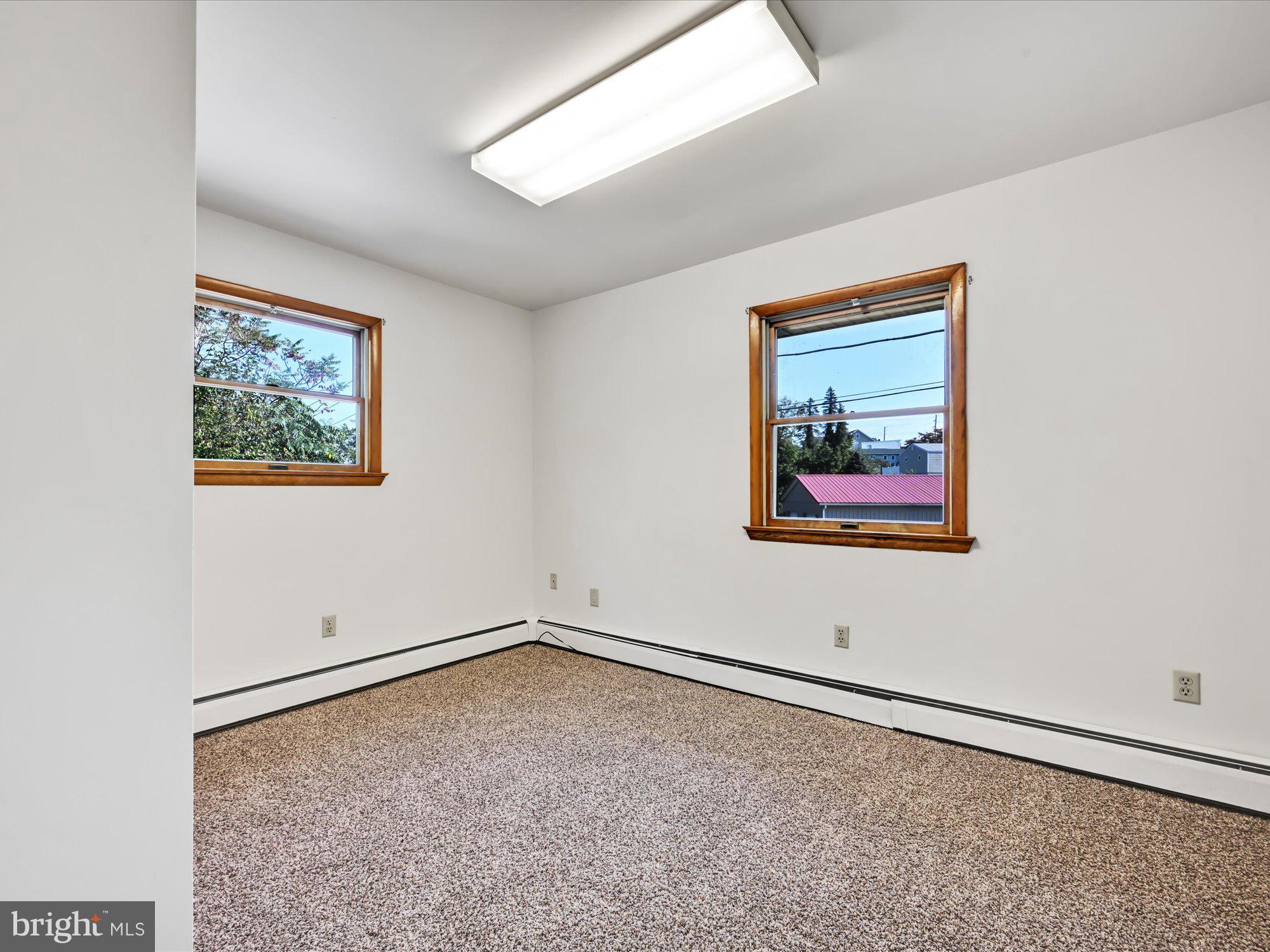 POTTSVILLE - Residential