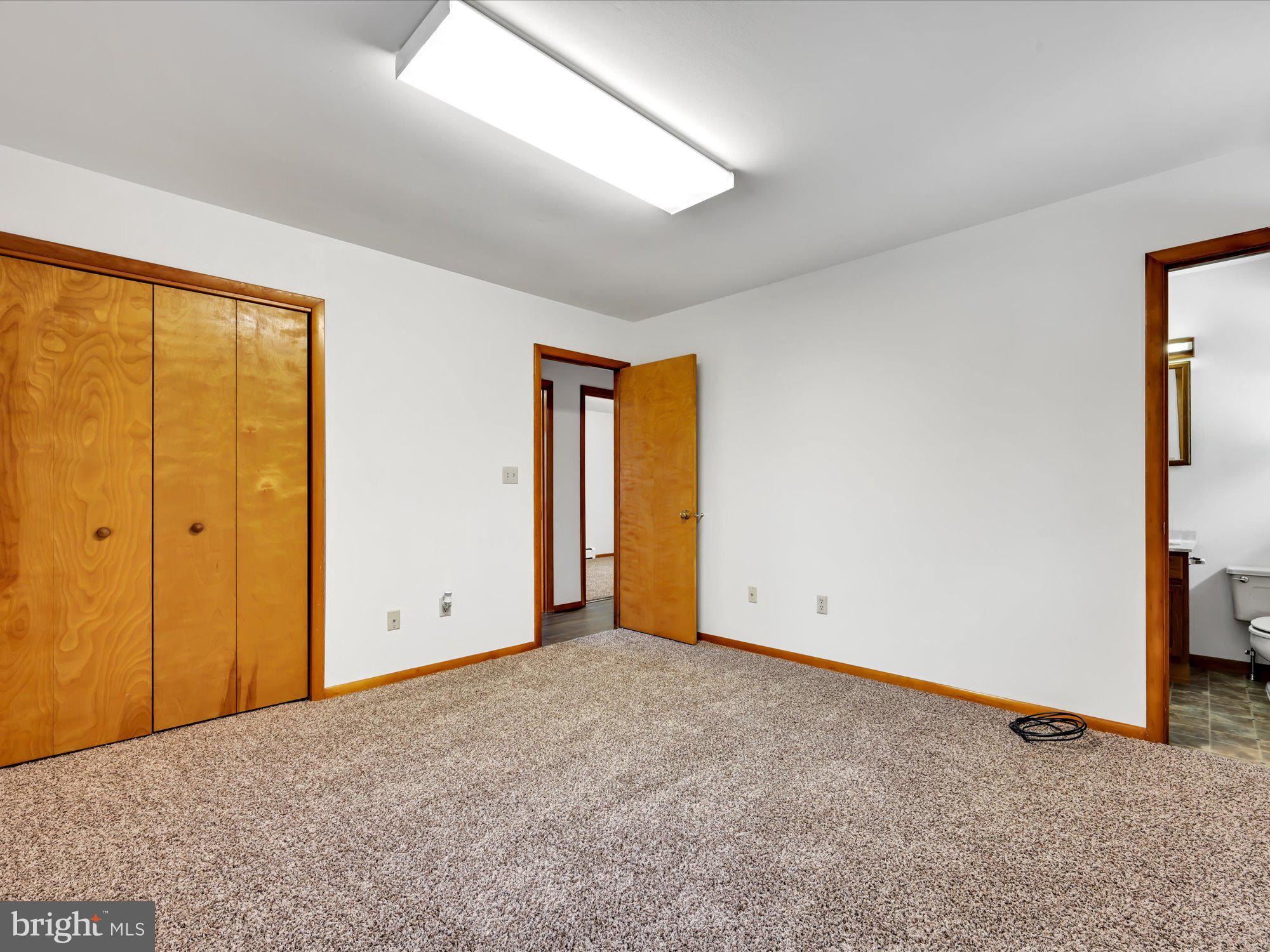 POTTSVILLE - Residential