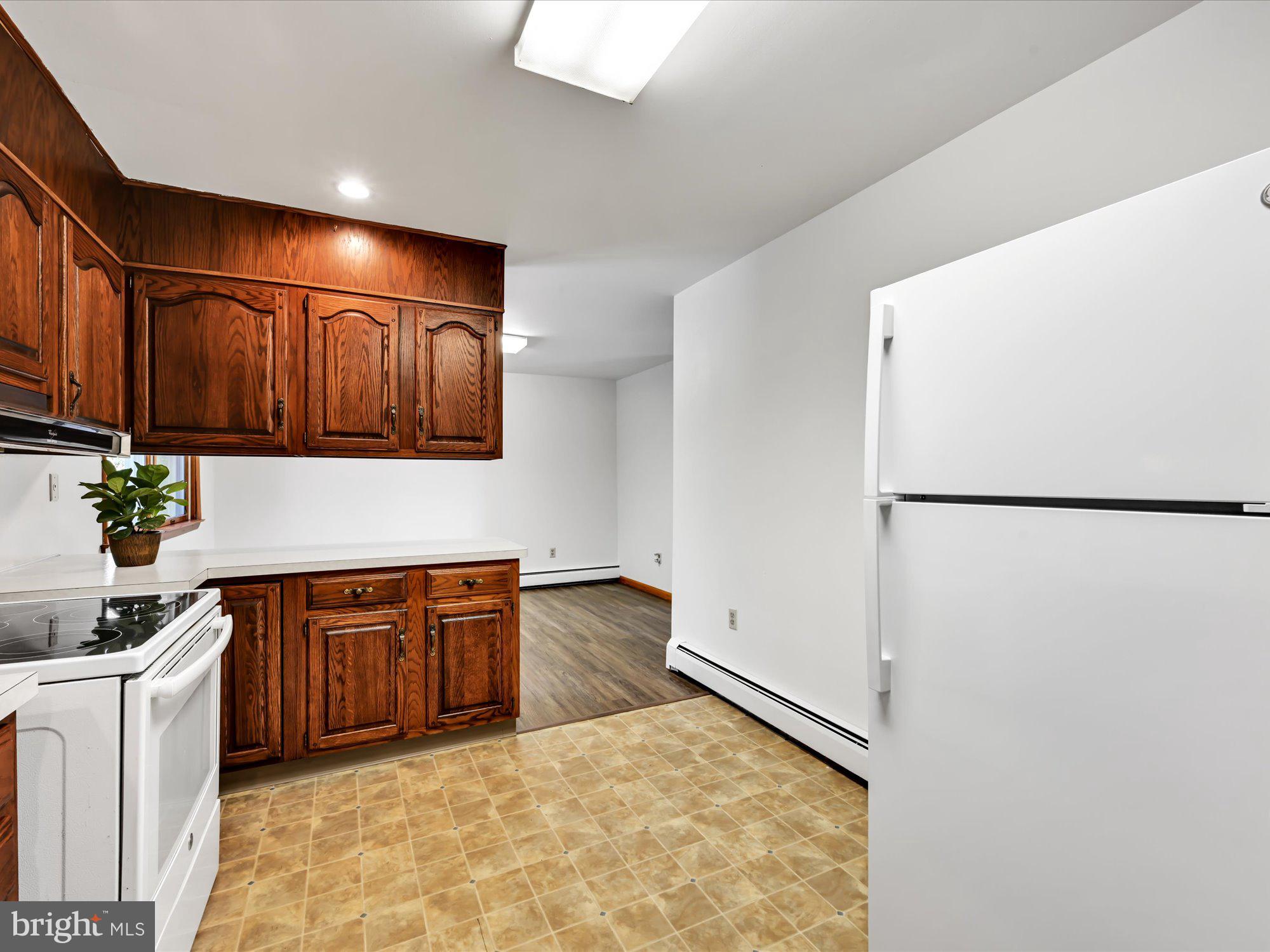 POTTSVILLE - Residential