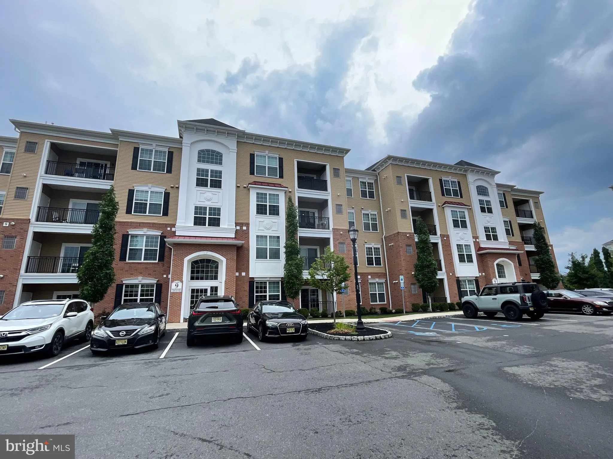 Hamilton, New Jersey 08619, United States, 2 Bedrooms Bedrooms, ,2 BathroomsBathrooms,Residential,Active,7498