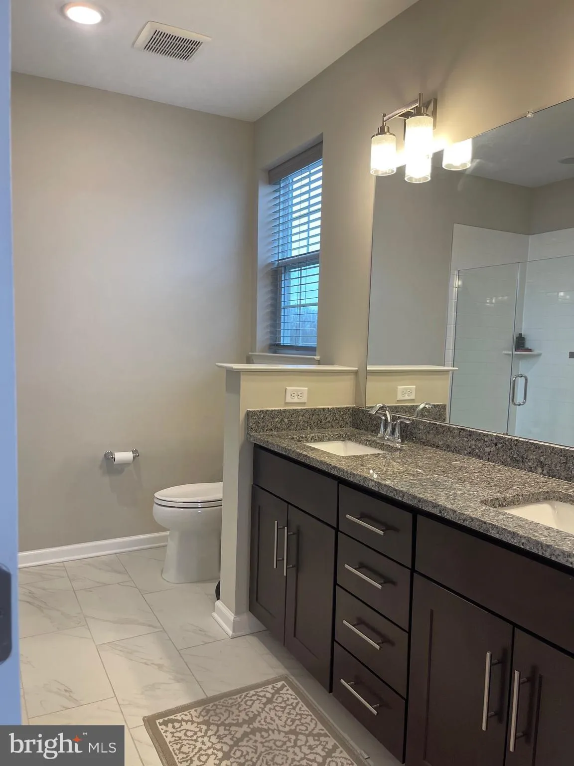 Hamilton, New Jersey 08619, United States, 2 Bedrooms Bedrooms, ,2 BathroomsBathrooms,Residential,Active,7498