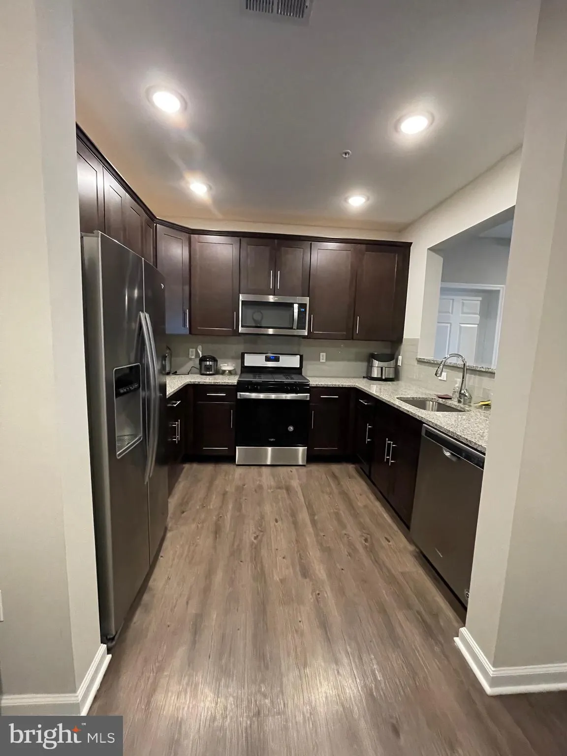 Hamilton, New Jersey 08619, United States, 2 Bedrooms Bedrooms, ,2 BathroomsBathrooms,Residential,Active,7498