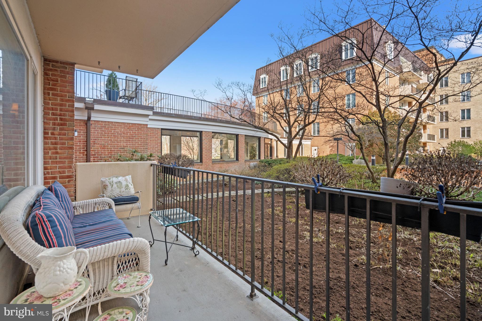 8101 CONN AVE - Residential