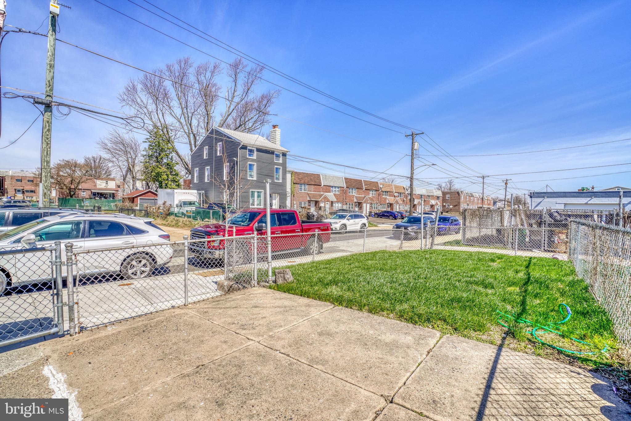 MAYFAIR - Residential