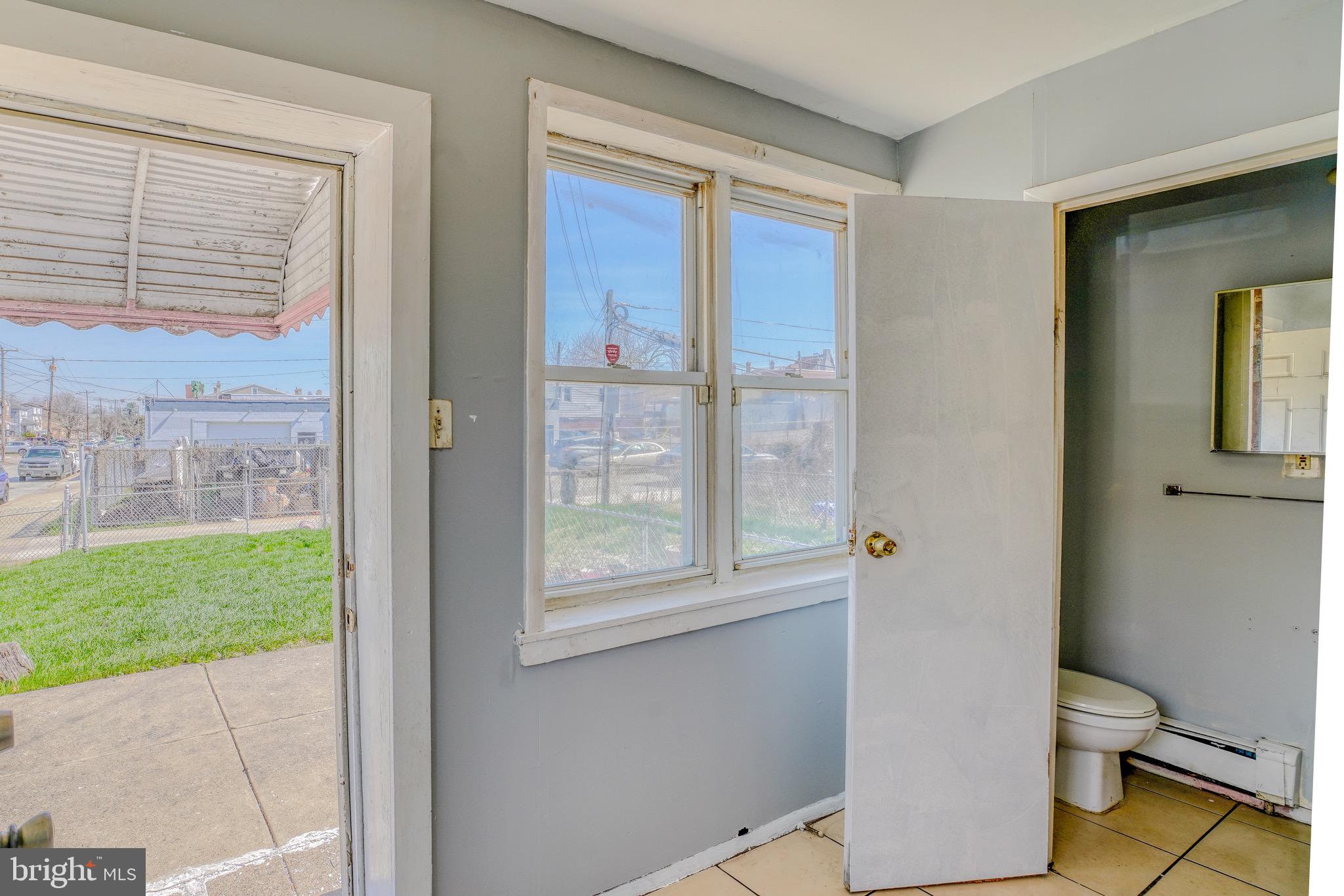 MAYFAIR - Residential