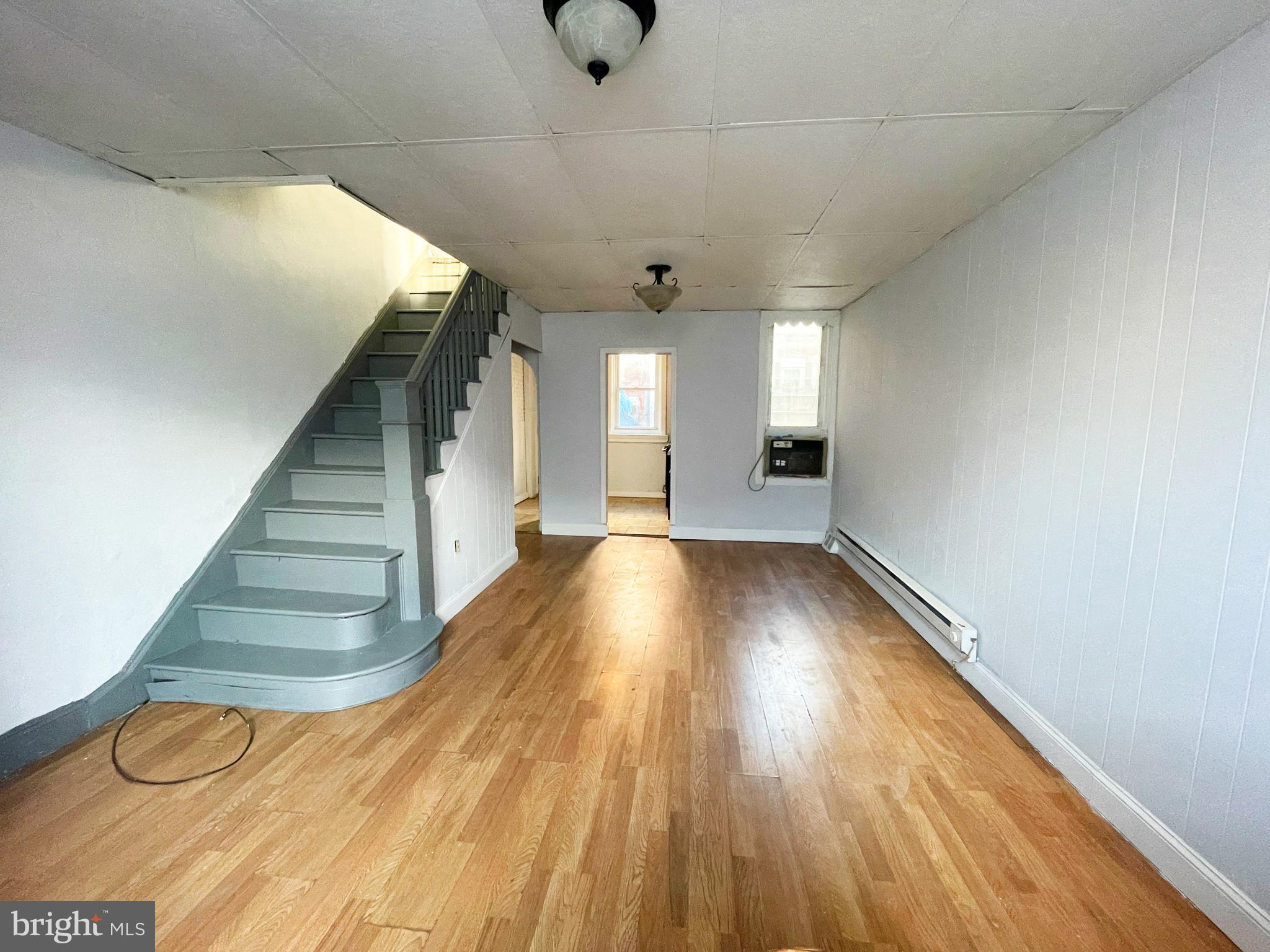 KENSINGTON - Residential Lease