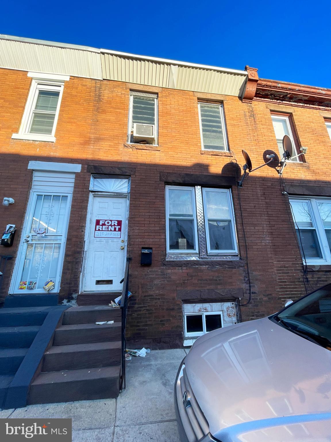 KENSINGTON - Residential Lease